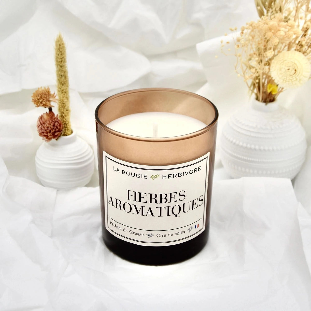 Bougie Parfumée "Herbes aromatiques" Verre Ambré | Cire de Colza | Parfum de Grasse - 180g La Bougie Herbivore Bougies
