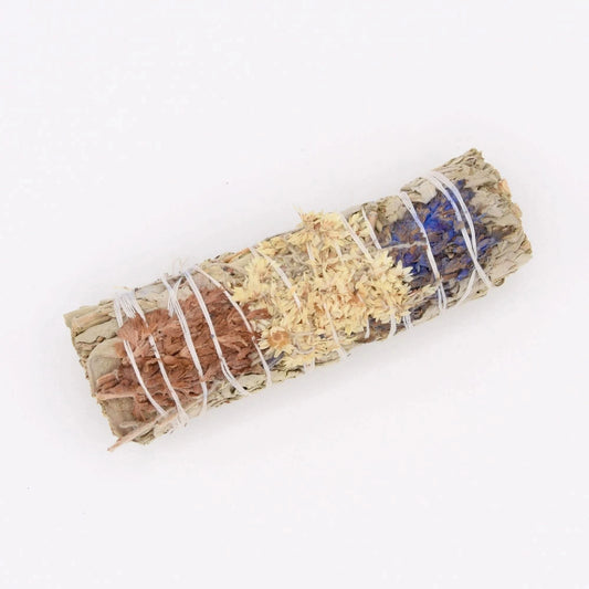 Encens La Bougie Herbivore avec lavande rose bleue purification pour créer une atmosphère apaisante