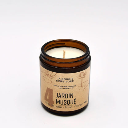Bougies Parfumées Signature 140g – Choisissez parmi 12 parfums d’exception | La Bougie Herbivore - La Bougie Herbivore  BOUGIE-140G-N01 28.00 EUR