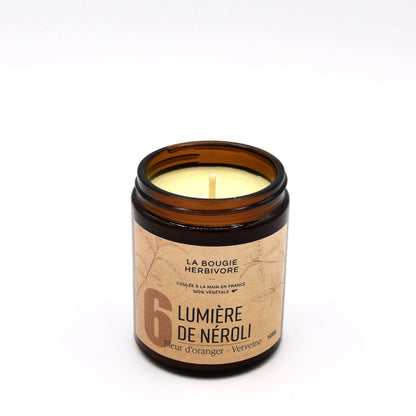 Bougies Parfumées Signature 140g – Choisissez parmi 12 parfums d’exception | La Bougie Herbivore - La Bougie Herbivore  BOUGIE-140G-N01 28.00 EUR