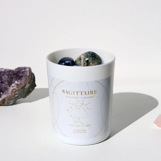 Bougie astro Sagittaire avec pierres naturelles dans un pot élégant, parfait pour les amoureux de l'astrologie