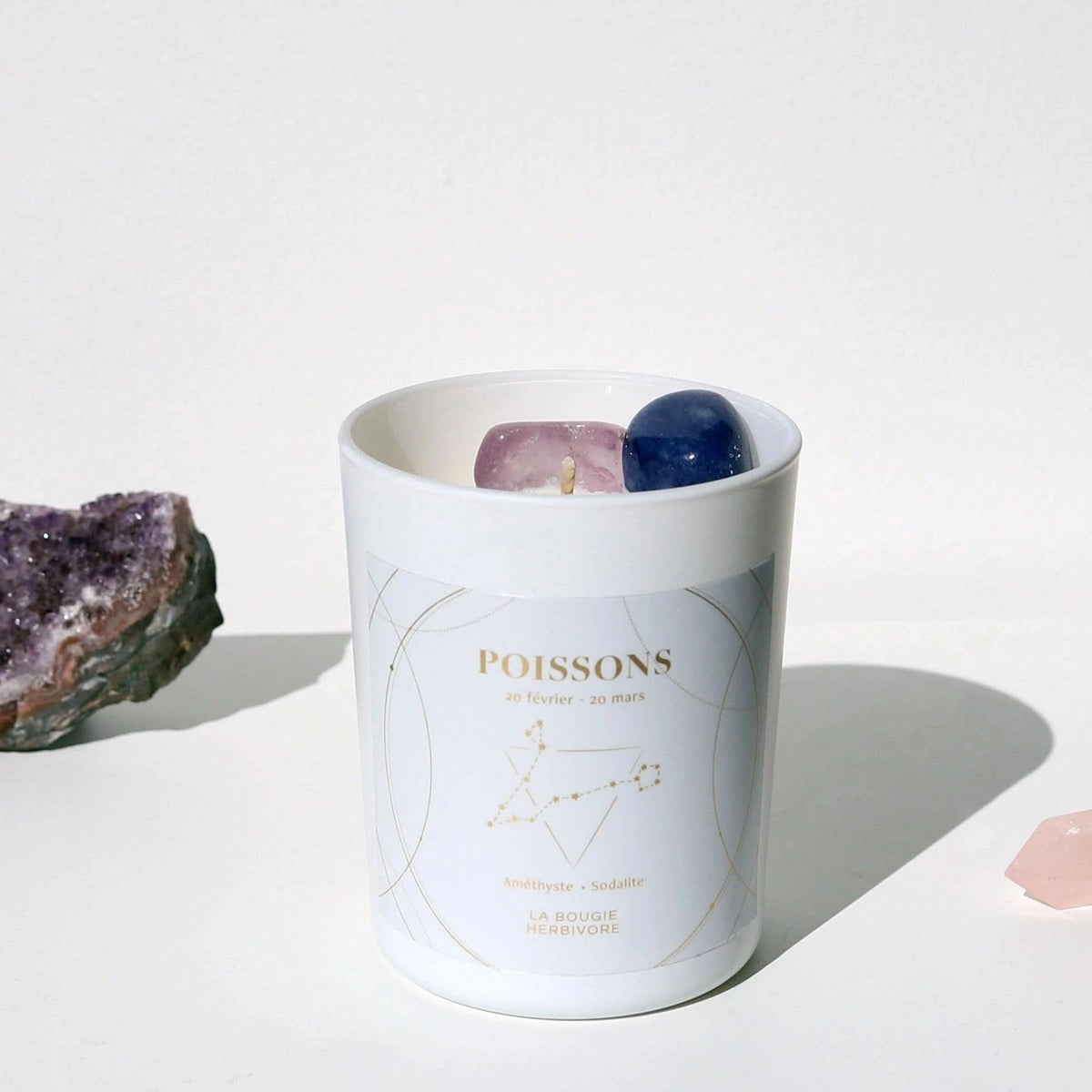 Bougie astrologie Poissons de La Bougie Herbivore avec pierres semi-précieuses et design élégant