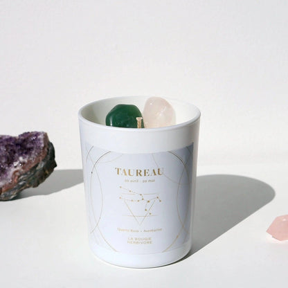 Bougie signe astrologique Taureau avec quartz rose et aventurine dans un design élégant
