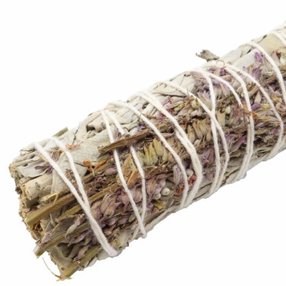 Fagot lavande apaisante Naturel avec des herbes séchées, parfait pour la méditation et la relaxation