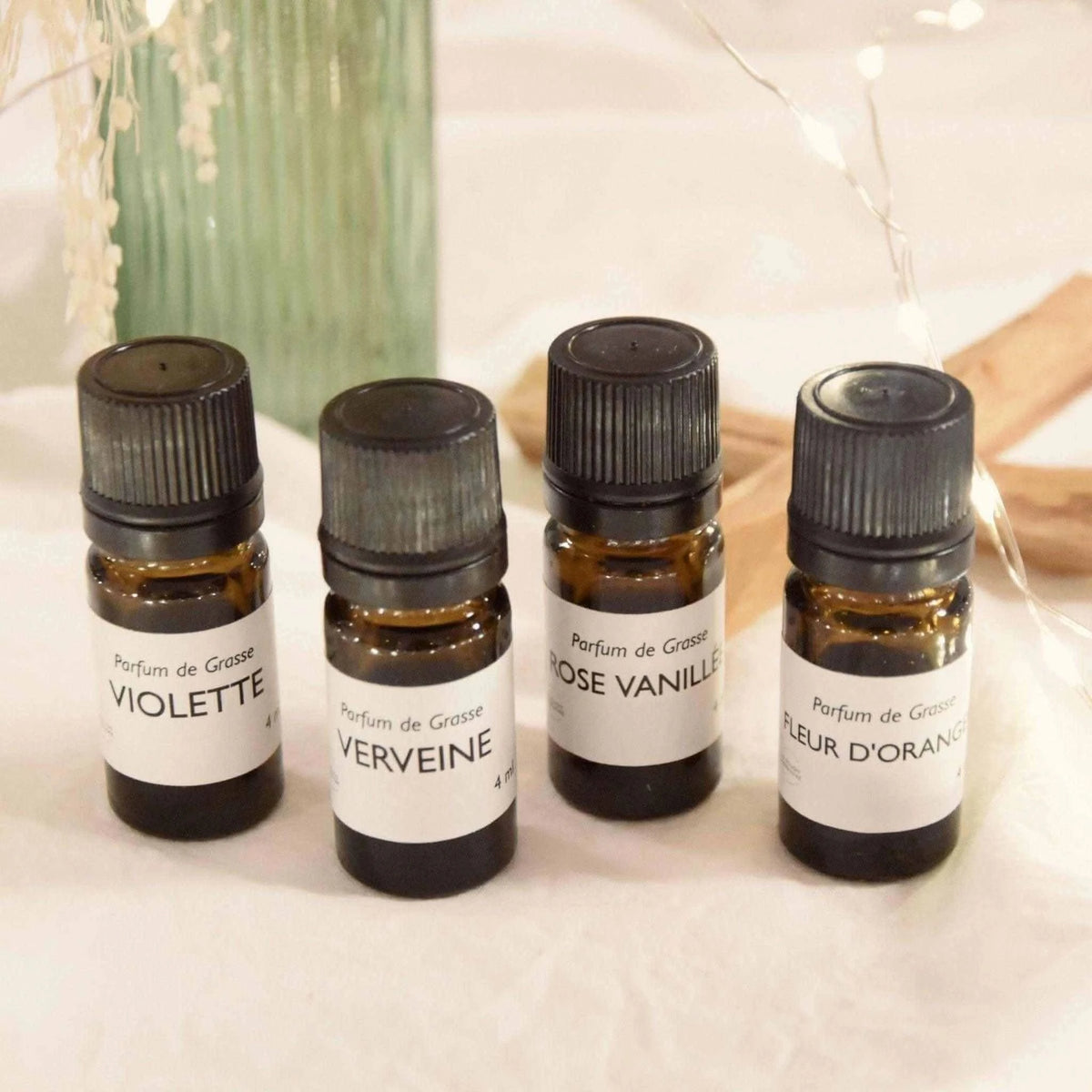Kit bougies made in France avec quatre huiles parfumées pour créer vos propres bougies artisanales