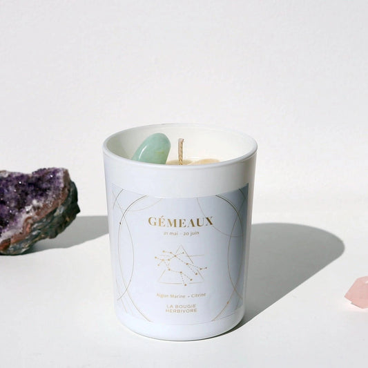 Bougie astrologique Gémeaux en pot blanc avec cristaux, parfum Aqua Marine, par La Bougie Herbivore