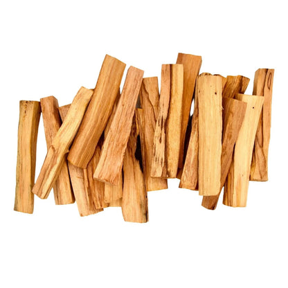 Coffret cadeau purification palo santo avec des morceaux de bois de palo santo pour la purification énergétique