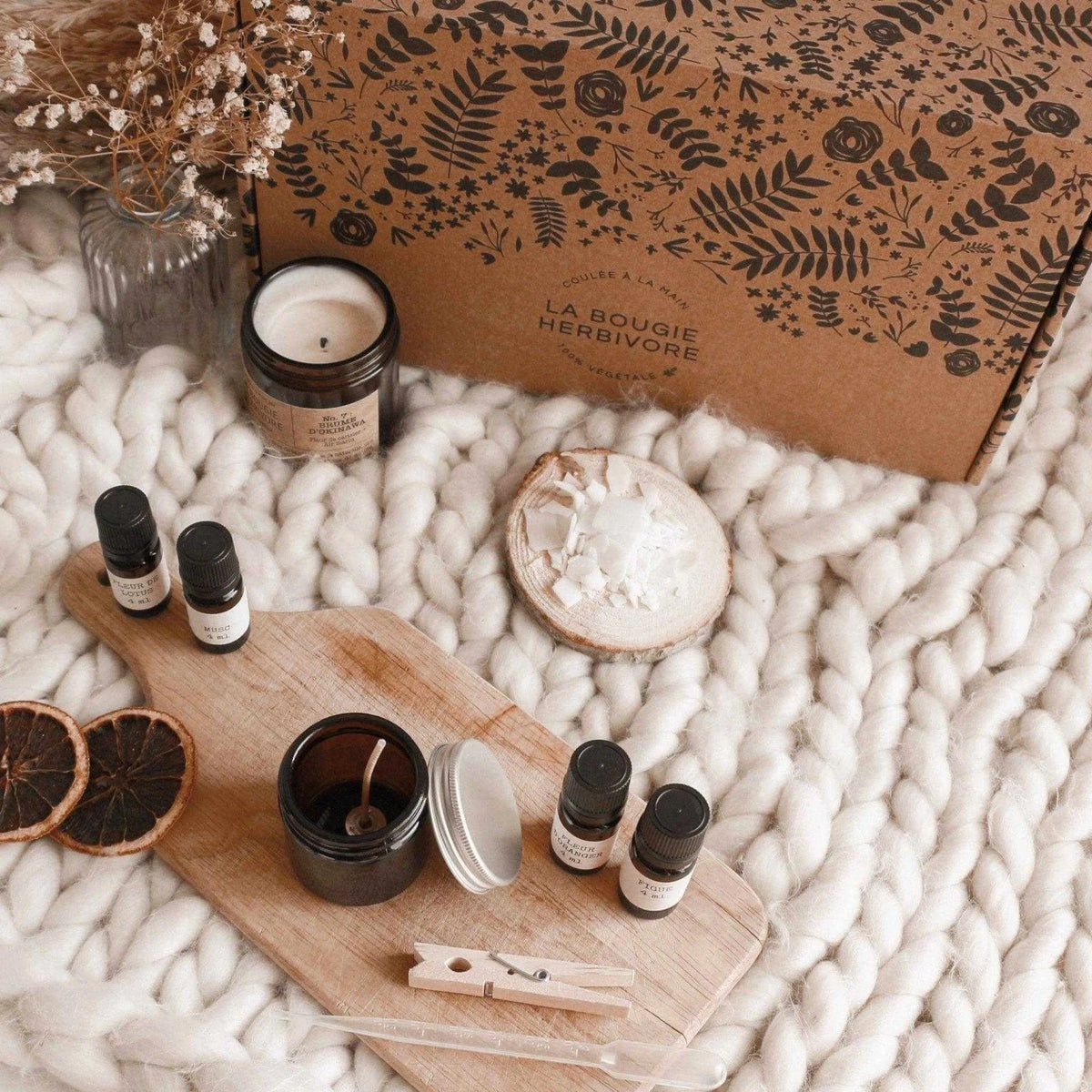 Kit fabrication bougie DIY de La Bougie Herbivore avec ingrédients pour créer vos propres bougies
