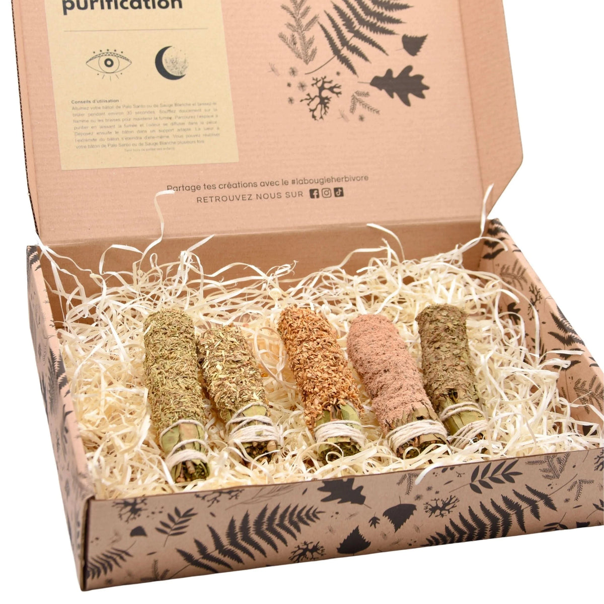 Coffret purification herbes de La Bougie Herbivore avec quatre bâtons d'encens naturels