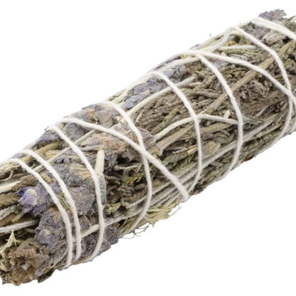 Bâtonnet d'encens de La Bougie Herbivore pour purification lavande maison avec des herbes séchées